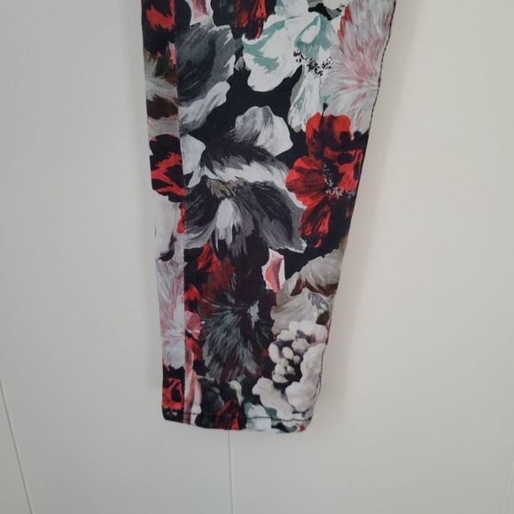 7 For All Mankind Red Pink Floral Skinny Jeans - Picture 3 of 12